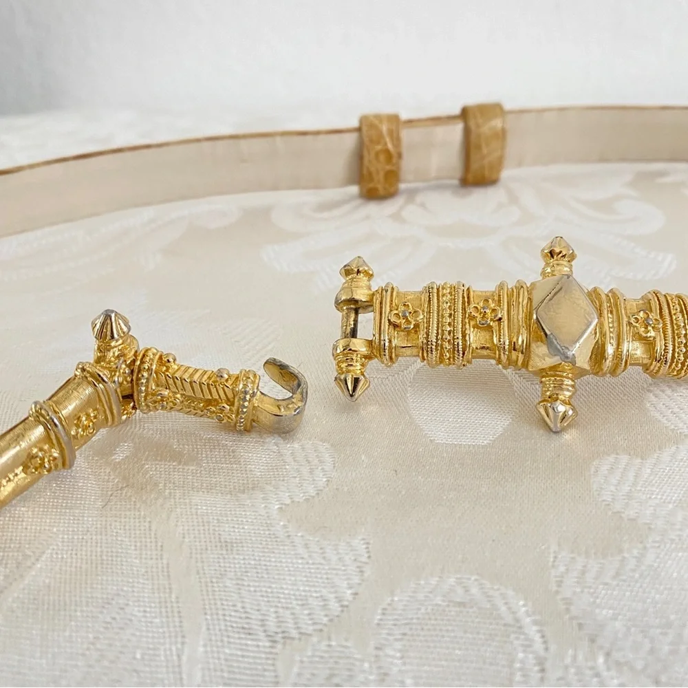 Judith leiber embellished gold buckle belt